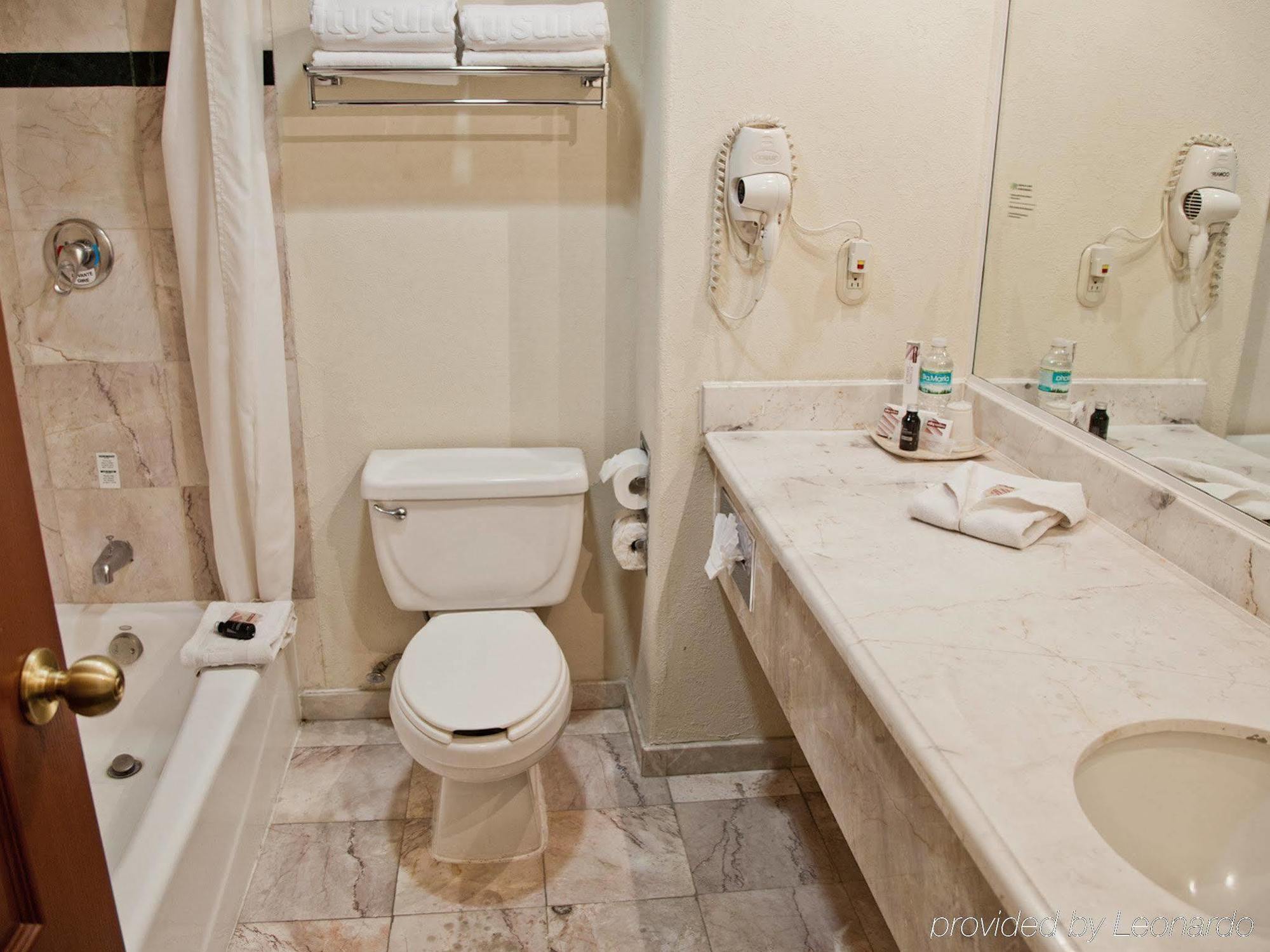 Sierra Suites By Hp Hotels San Luis Potosí Zewnętrze zdjęcie